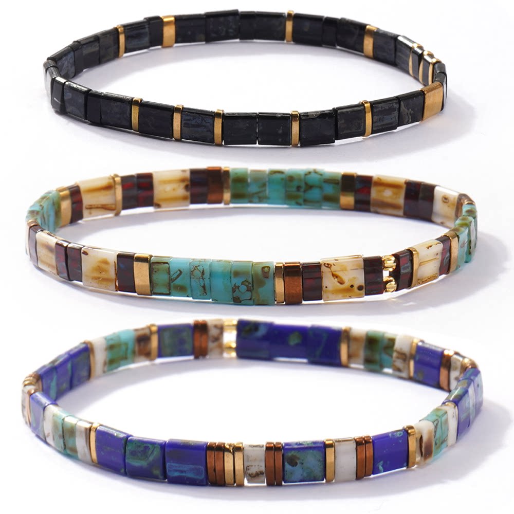 Trio de bracelets en perles du Japon Tila, couleurs minérales et touches dorées, modèle Kamitsu