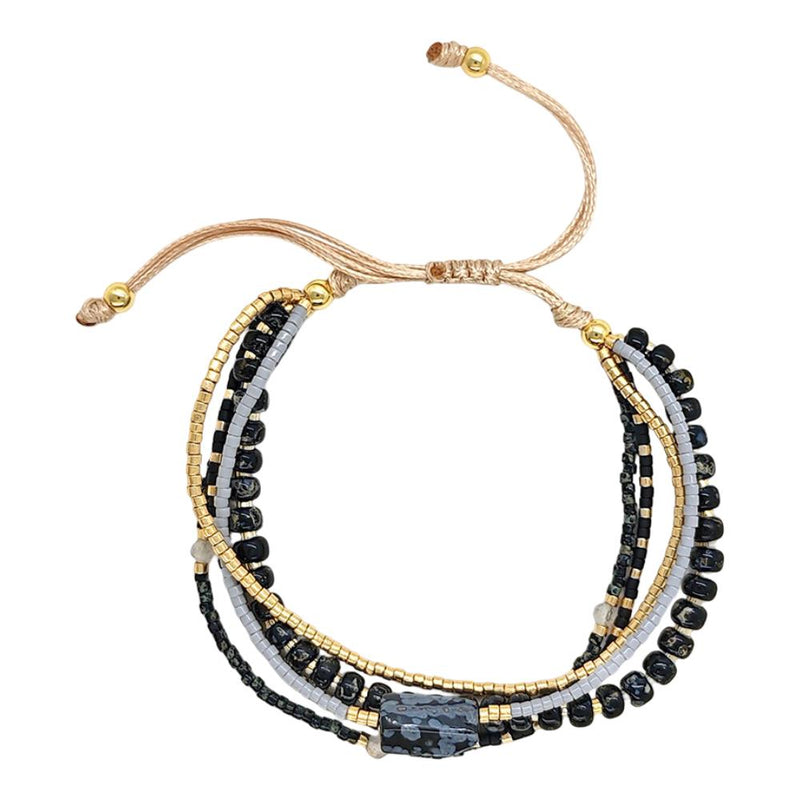 Bracelet multi-rangs en perles de verre du Japon, cordon ajustable avec détails en cuivre, éclat naturel pour le poignet, modèle Hitaya