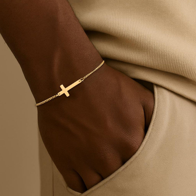 Bracelet croix gravable en acier inoxydable, chaîne fine ajustable, symbole personnel à porter chaque jour, modèle Shilore