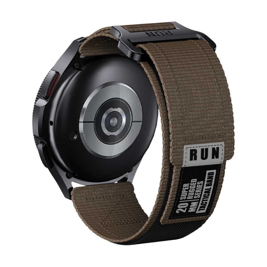 Bracelet de montre Garmin sport en nylon marron ultra résistant avec attache rapide et étiquette RUN noire.