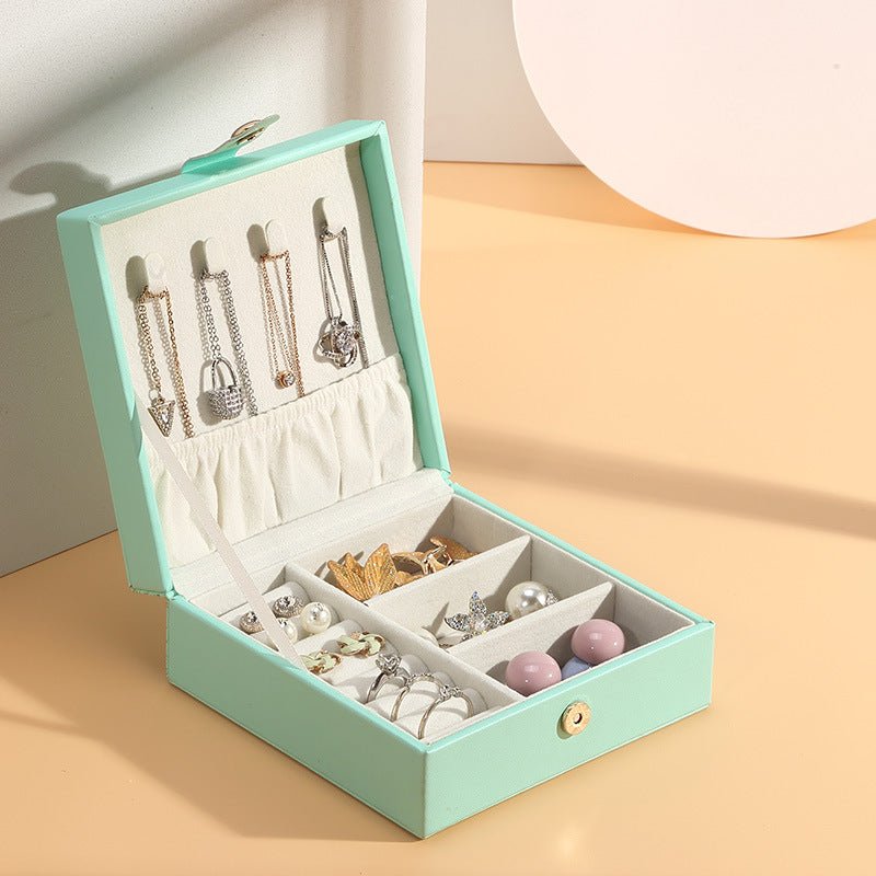 Boîte à bijoux nomade, format carré et optimisé, modèle Salma - La Boutique du Bracelet