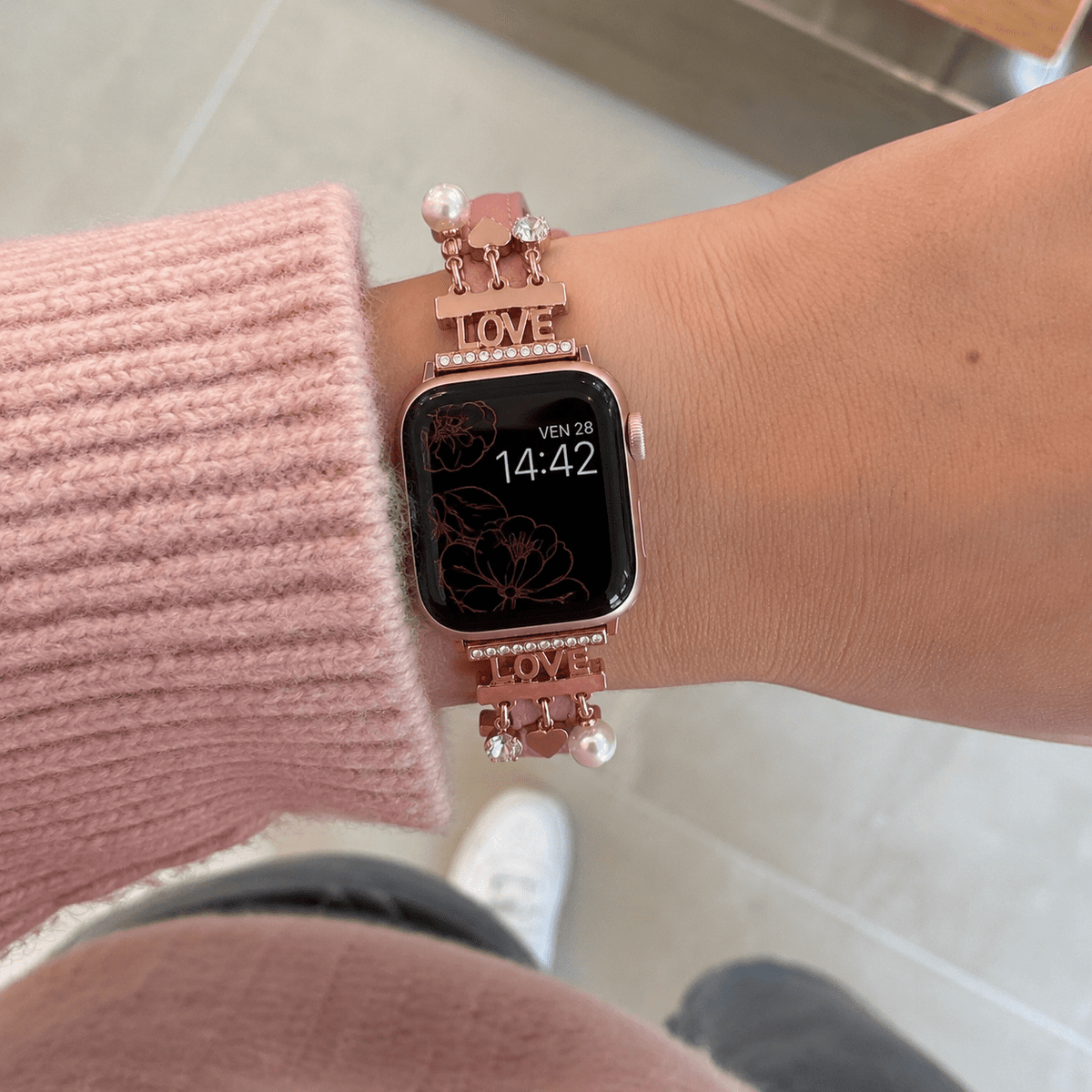 Κομψό βραχιόλι Apple Watch με λαμπερά γούρια για λαμπερή εμφάνιση, αγάπη και καρδιές, μοντέλο Erdia