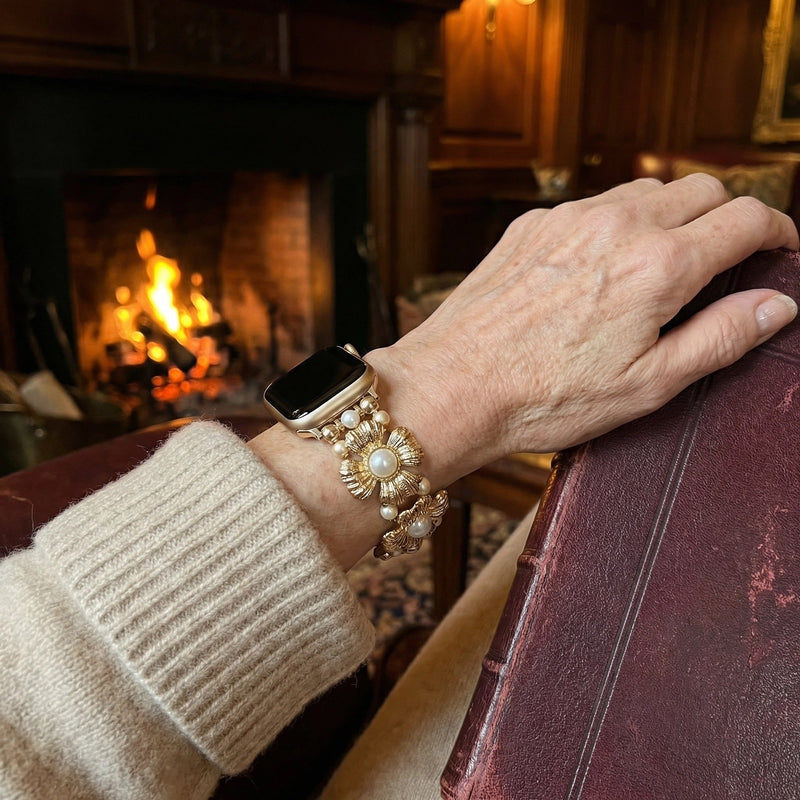 Elastic Apple Watch Bracelet for Women, Adorned with Metallic Flowers and Pearl Beads, Elegant Wrist Accessory, Sumeria Model