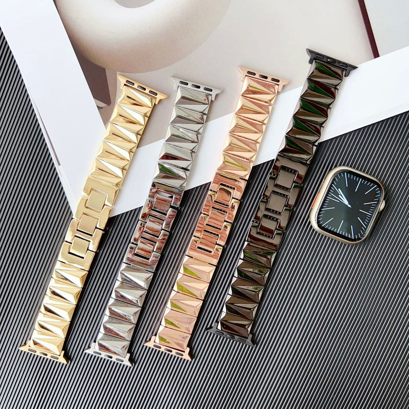 Apple Watch Bracelet in Alloy, Geometric Links, Luxurious Finish, Adjustable, for Women, Gisca Model