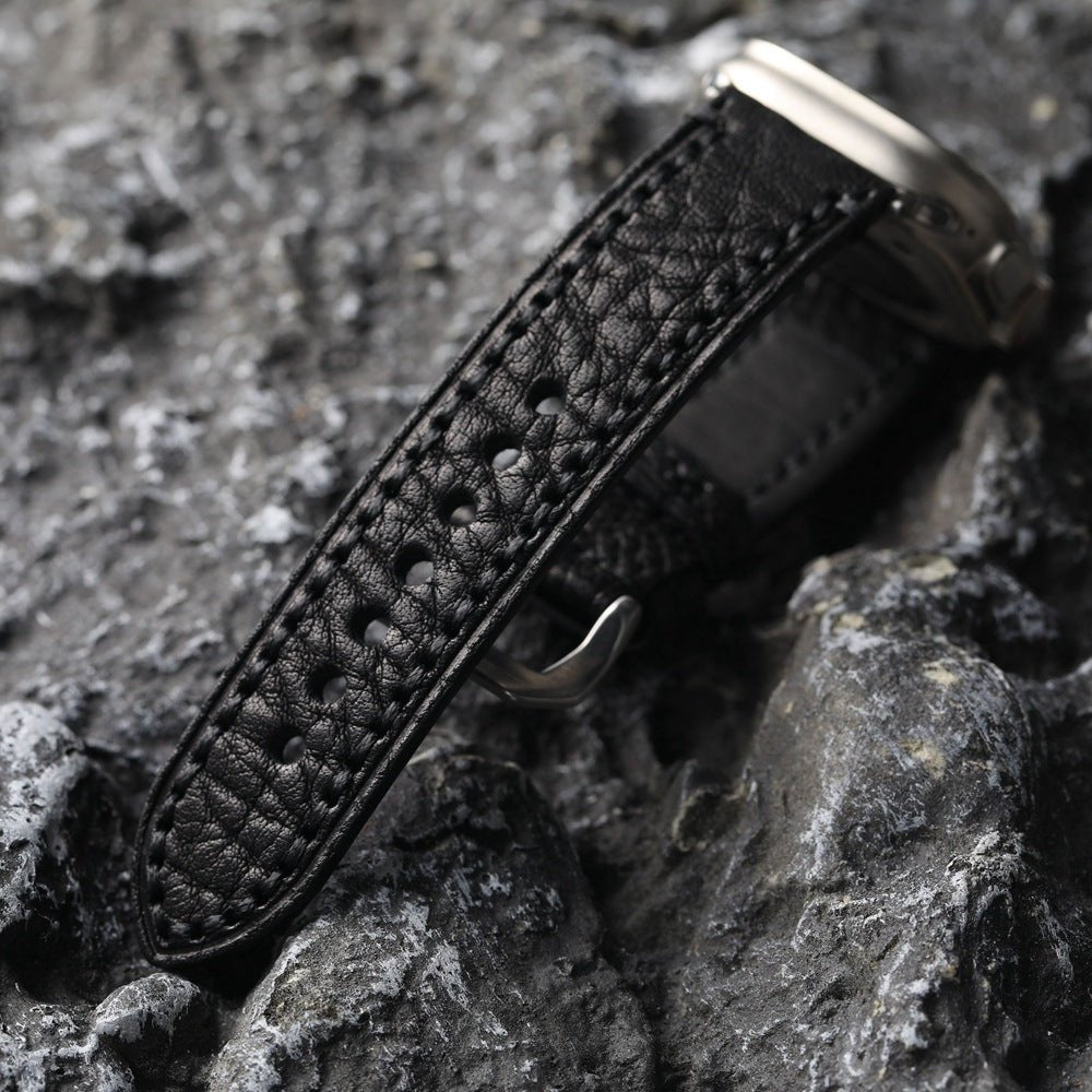 Bracelet Apple Watch en cuir véritable texturé, coutures apparentes, boucle acier inoxydable, modèle Claudio