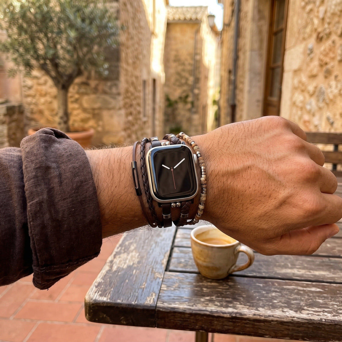 Βραχιόλι Apple Watch ανδρικό δερμάτινο, πολλαπλές σειρές με χάντρες μάτι της τίγρης, ρυθμιζόμενο, ισχυρό βραχιόλι για ανδρικό καρπό, μοντέλο Marèse