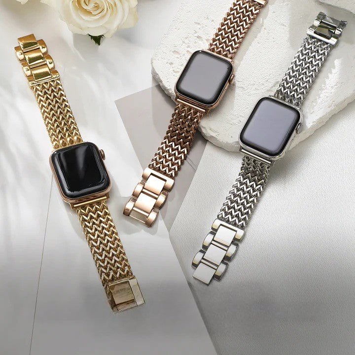 Bracelet Apple Watch maille Spiga finition argentée brillante au style raffiné et moderne.