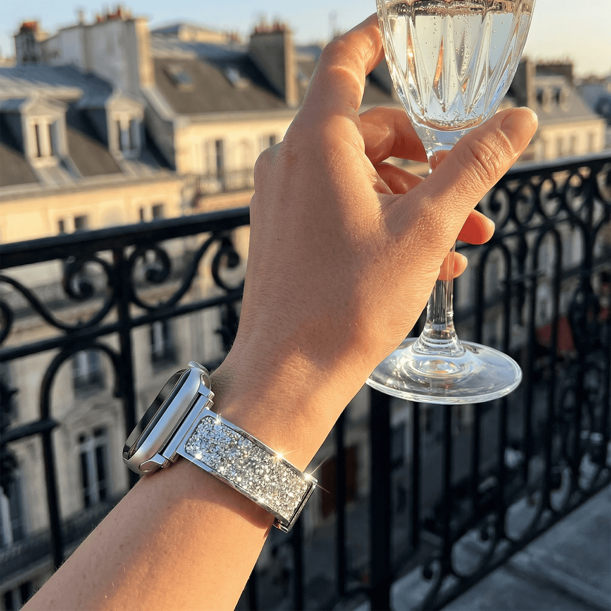 Apple Watch bracelet, glitter, for women, Douwa model