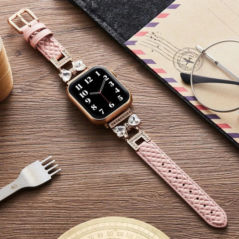 Bracelet Apple Watch, pour femme, chic en cuir, ruban à strass scintillant, modèle Bellita - La Boutique du Bracelet