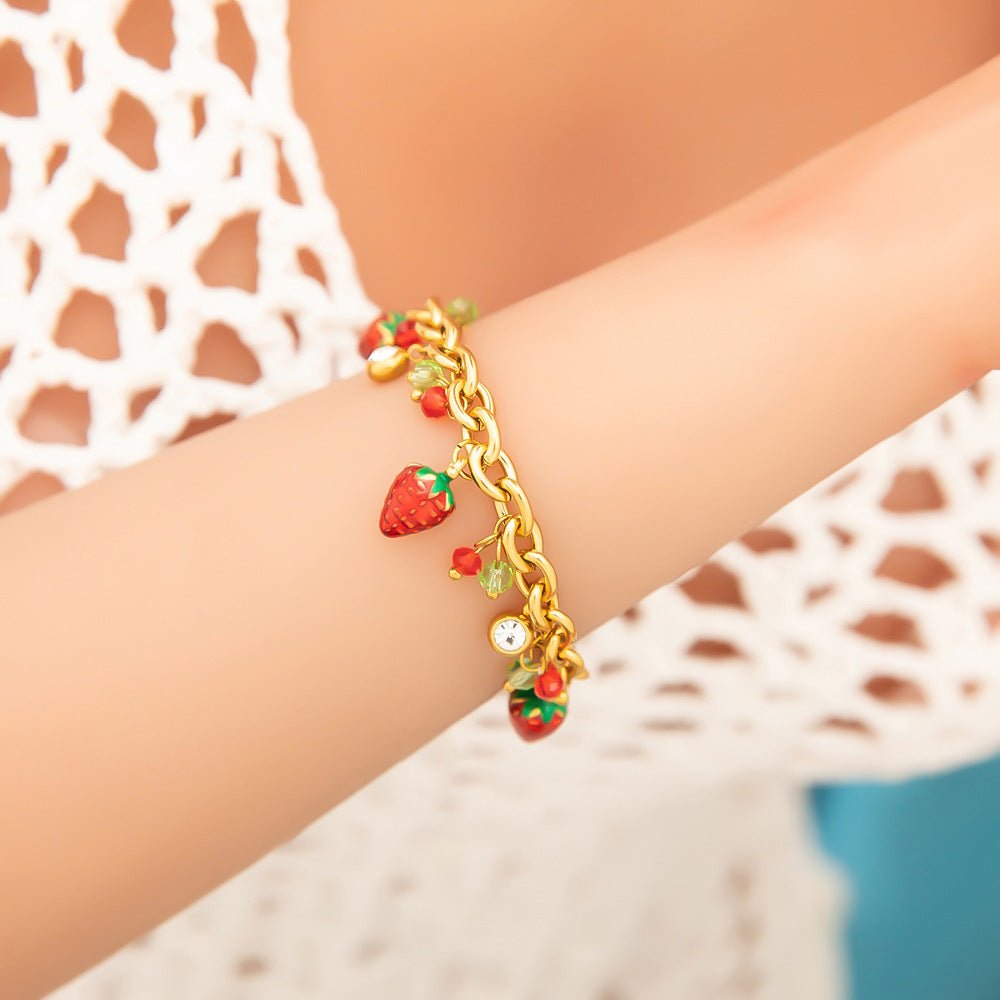 Bracelet charms, en acier inoxydable, fraises et zircons, pour femme, modèle Charla - La Boutique du Bracelet