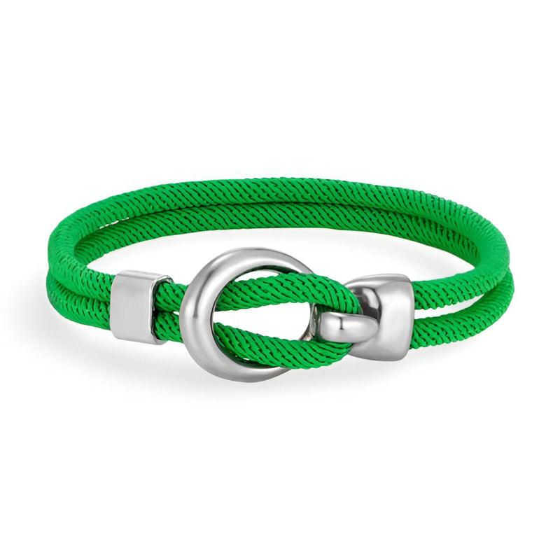 Bracelet cordon vert vif à double tour avec crochet en acier inoxydable lisse.