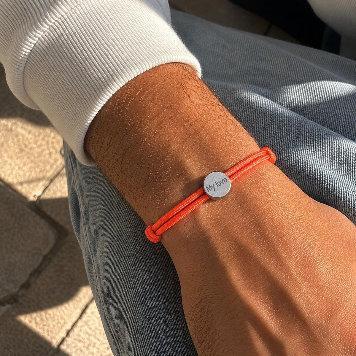 Bracelet Cordon Ajustable, Médaillon Acier Inoxydable, Bijou Personnalisable, Gravure Offerte, Cadeau Unique, modèle Marsin