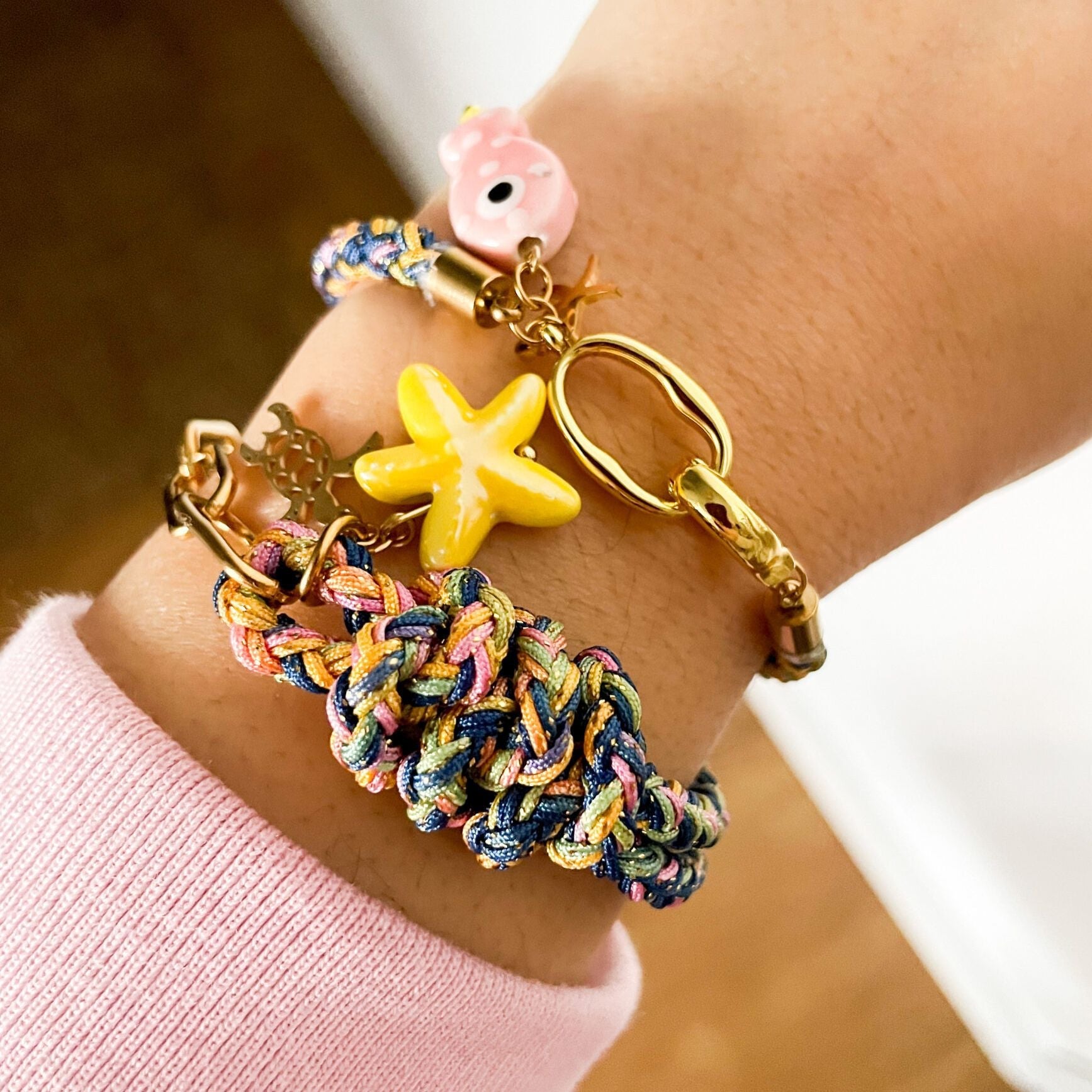 Bracelet cordon, aux multiples charms de la mer, en acier inoxydable, pour femme, modèle Tilya - La Boutique du Bracelet