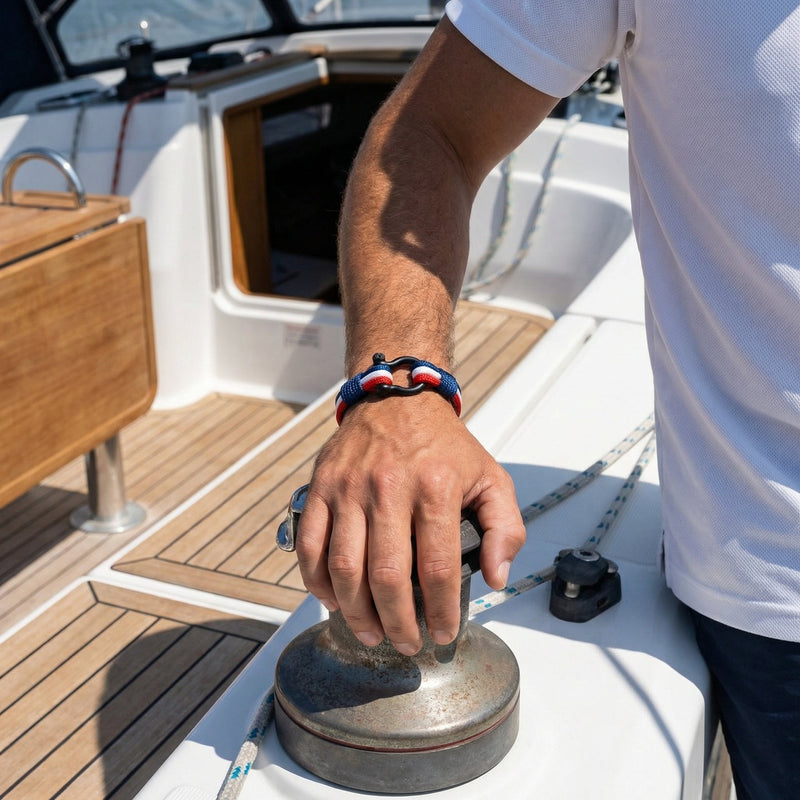 Armbånd med blå, hvid og rød snor, karabinhage i rustfrit stål, til mænd, model Samuel