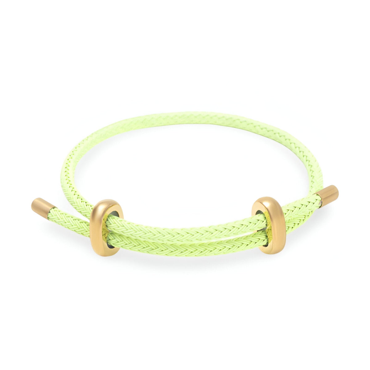 Bracelet cordon vert clair en acier inoxydable avec anneaux dorés élégants.