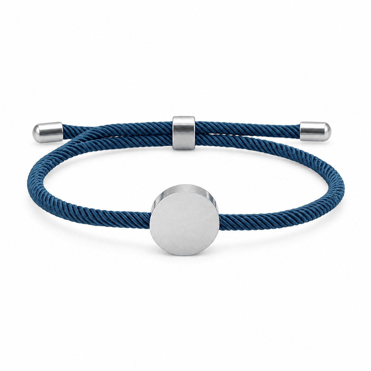 Bracelet Dax Argent / Bleu, cordon ajustable et médaillon rond, posé de face sur fond blanc