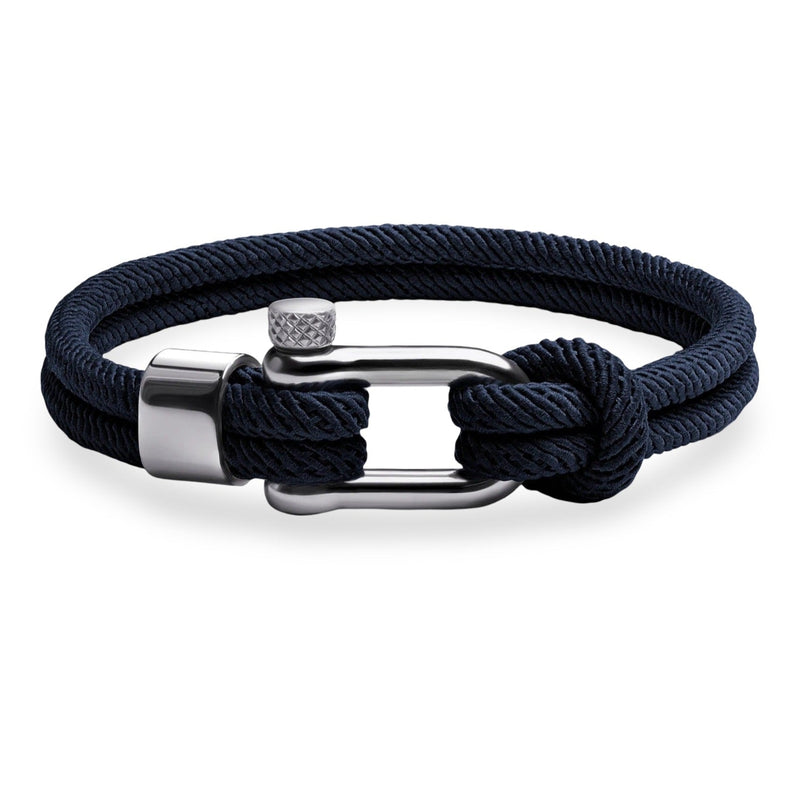 Bracelet cordon bleu marine pour homme avec fermoir mousqueton argenté et nœud décoratif.