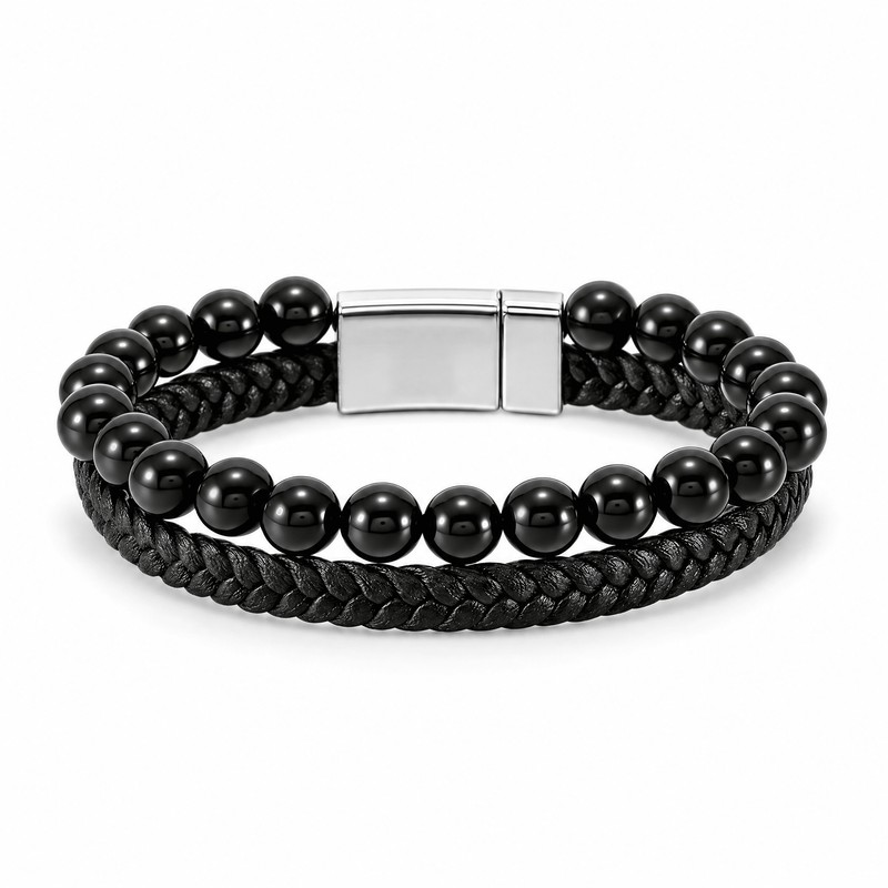 Packshot studio bracelet Ancourt Onyx, vue de face sur fond blanc.