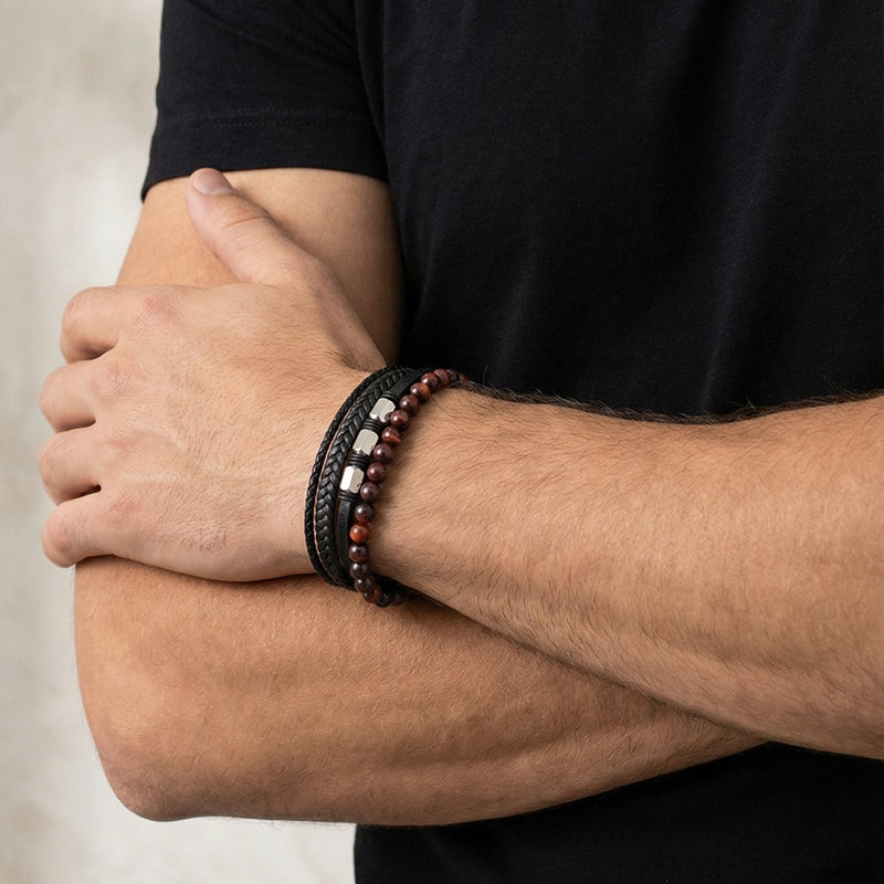 Pulseira de couro preto com várias voltas e contas de pedra natural, fecho magnético em aço inoxidável, estilo moderno e marcante, modelo Bastio