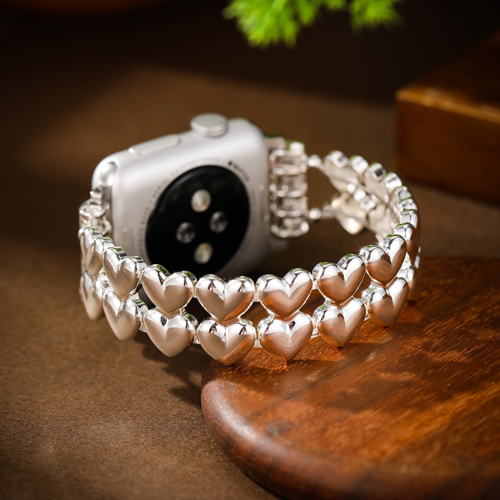 Bracelet de montre connectée, Apple Watch, à motif cœurs, pour femme, modèle Fabiola - La Boutique du Bracelet