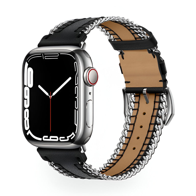 Bracelet Apple Watch en cuir noir avec chaîne argentée, intérieur beige, boucle métallique argentée.