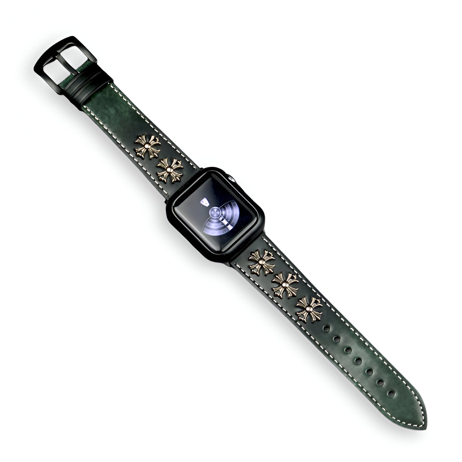 Bracelet Apple Watch en cuir vert kaki avec rivets dorés et boucle noire, style mixte.