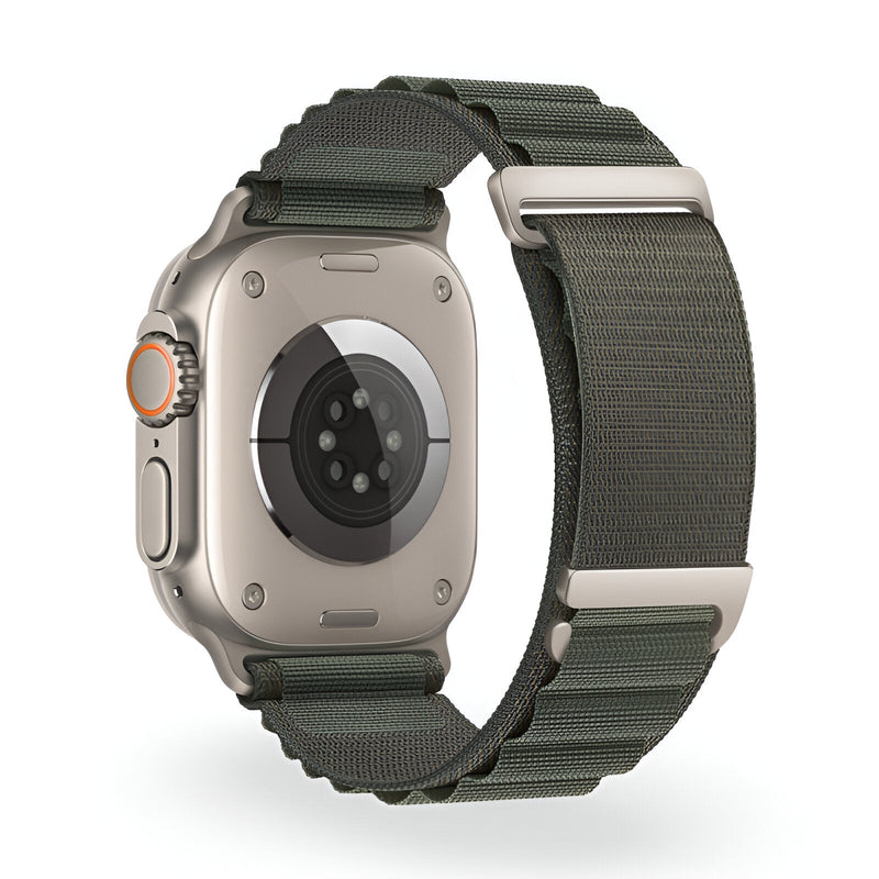 Bracelet Apple Watch en nylon vert foncé à boucle alpine, taille ajustable, modèle Zane.