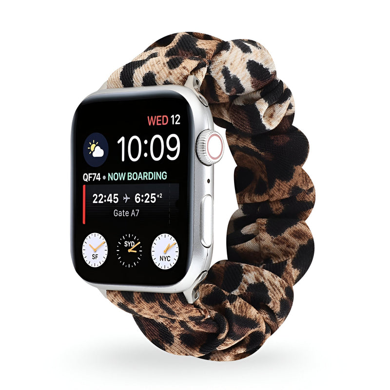 Bracelet élastique imprimé léopard beige et noir pour Apple Watch femme.