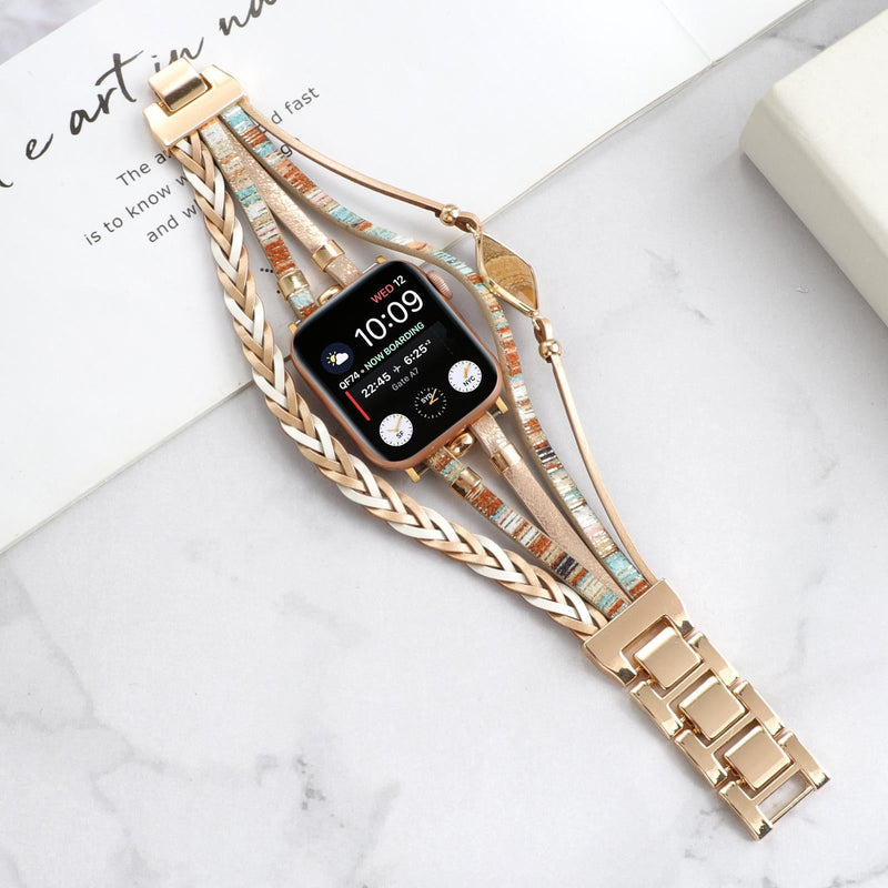 Bracelet multi-rangs en pierres naturelles tons beige et or pour Apple Watch avec fermoir métallique rose gold.