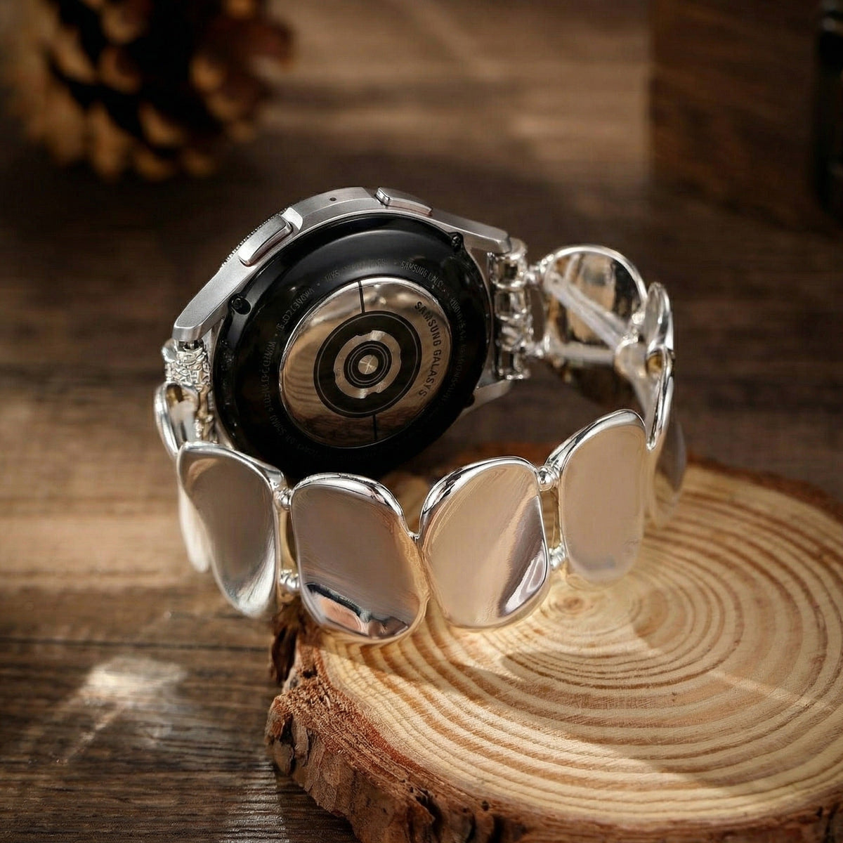 Wide Mesh Mirror-Effect Watch Bracelet, Gold or Silver Finish, Jindelle Model