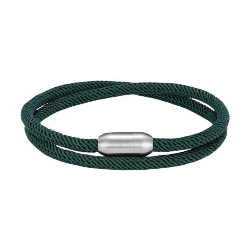 Bracelet double cordon nylon vert foncé avec fermoir argenté lisse, modèle Jin</code>.