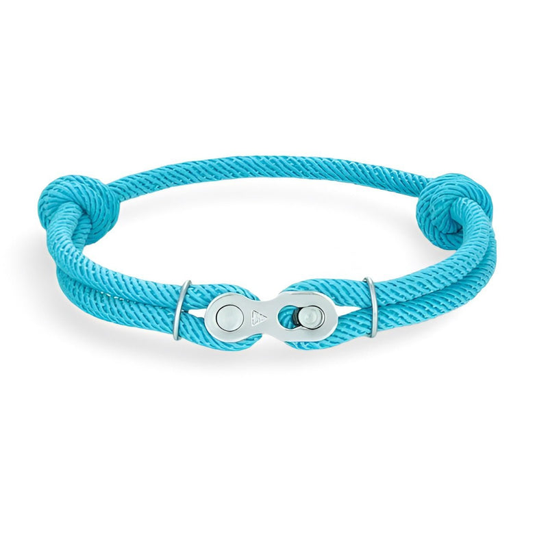 Bracelet homme double cordon turquoise avec fermoir maillon chaîne de moto en métal argenté.