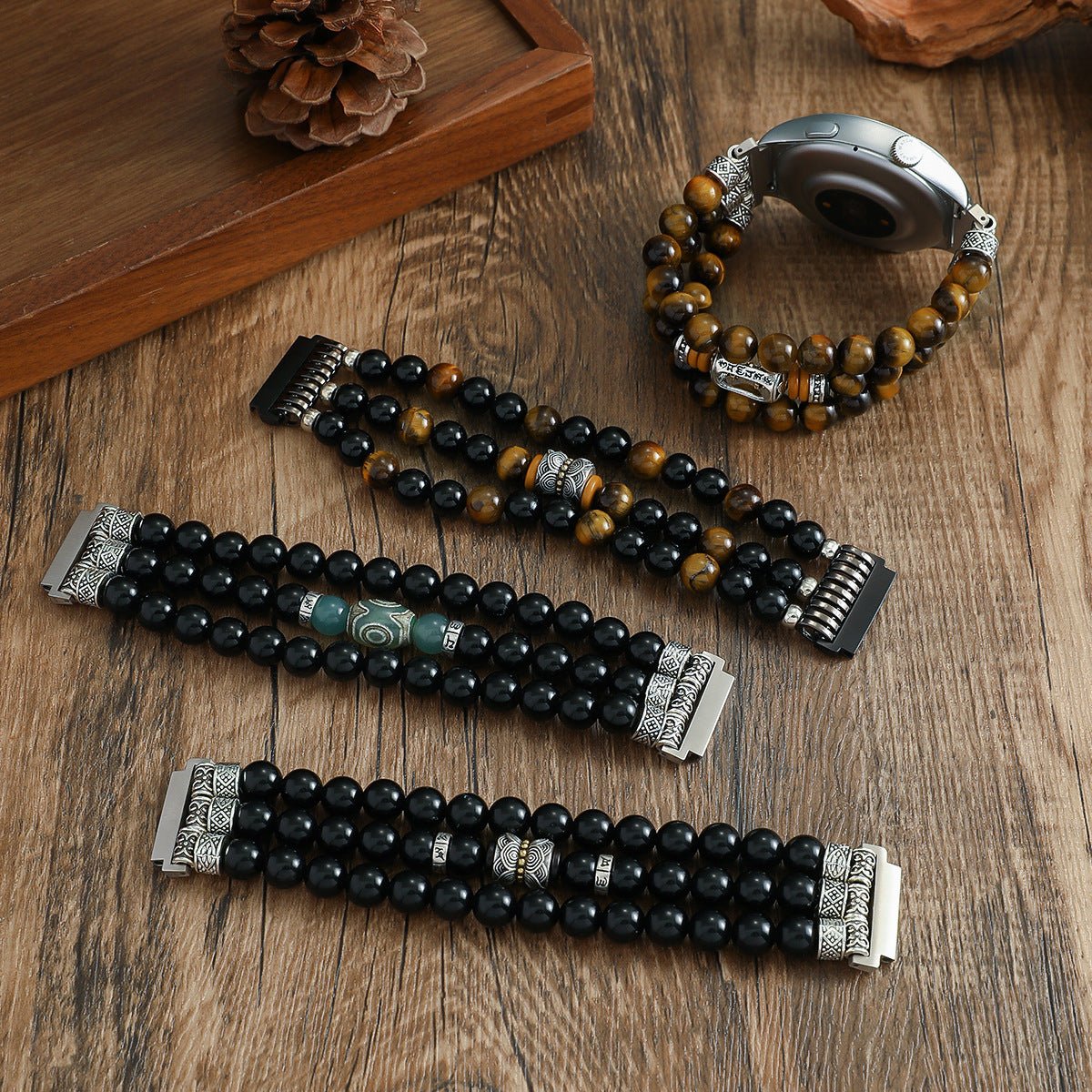 Smartwatch Bracelet in Natural Stones, Tiger’s Eye and Onyx, Multi-Strand Elastic, Ferran Model