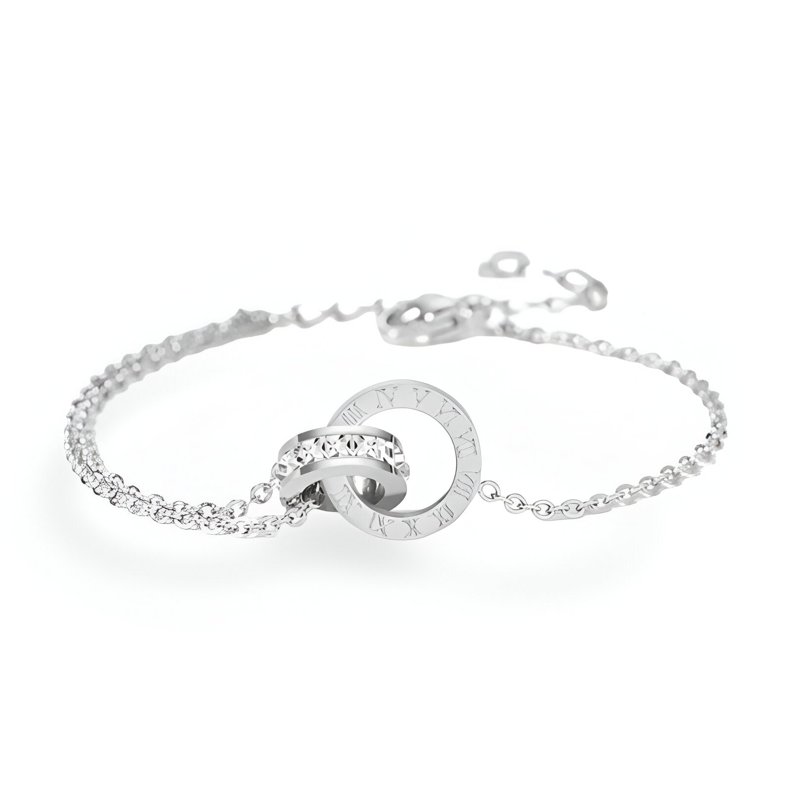 Bracelet fin en titane argenté avec duo de cercles entrelacés et chiffres romains gravés.
