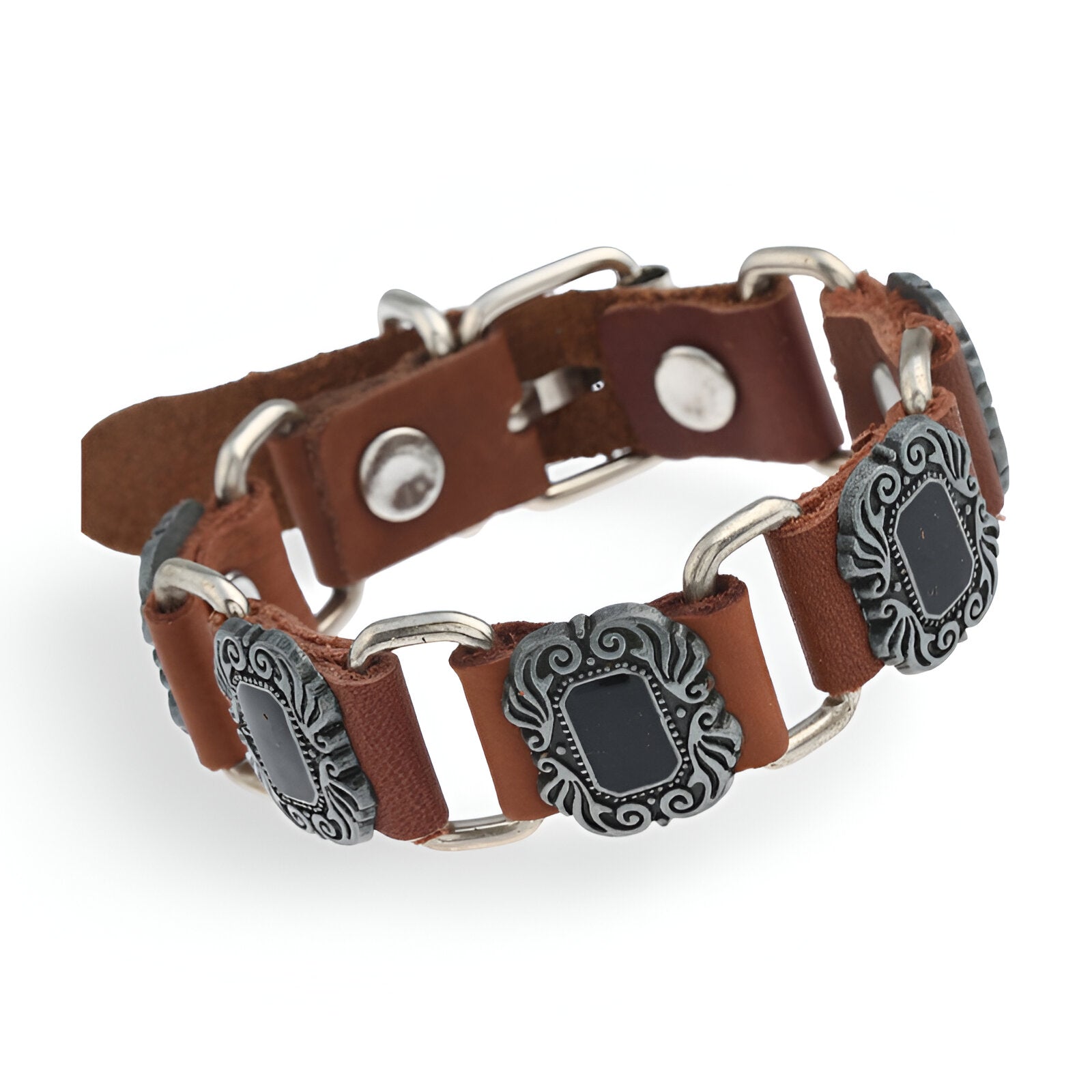 Bracelet en cuir marron avec motifs en métal argenté gravés, design mixte Rune, fermoir à bouton-pression.