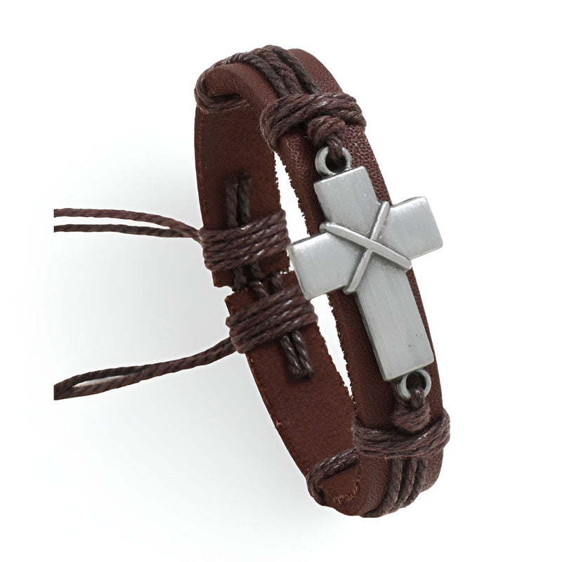 Bracelet en cuir marron avec croix chrétienne en métal, style réglable pour homme.