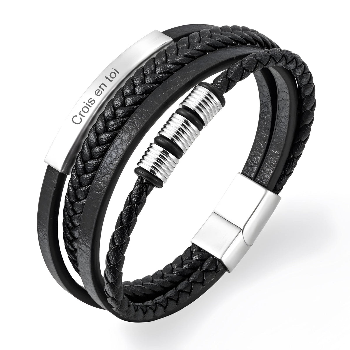 Bracelet multi-rangs en cuir noir avec plaque argentée gravée "Crois en toi" et fermoir aimanté argenté.