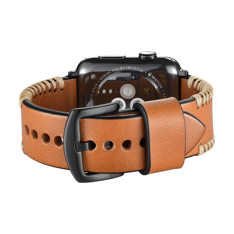 Bracelet en cuir marron clair avec couture beige contrastée et boucle en acier noir pour Apple Watch.