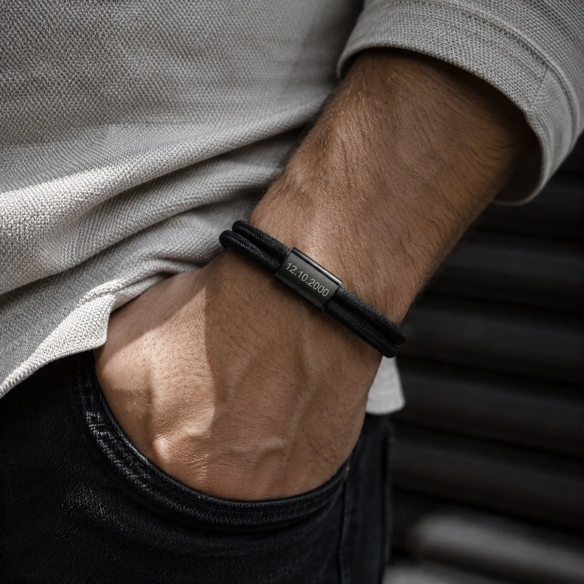 Customizable paracord bracelet, engravable stainless steel plate, adjustable, Veyron model