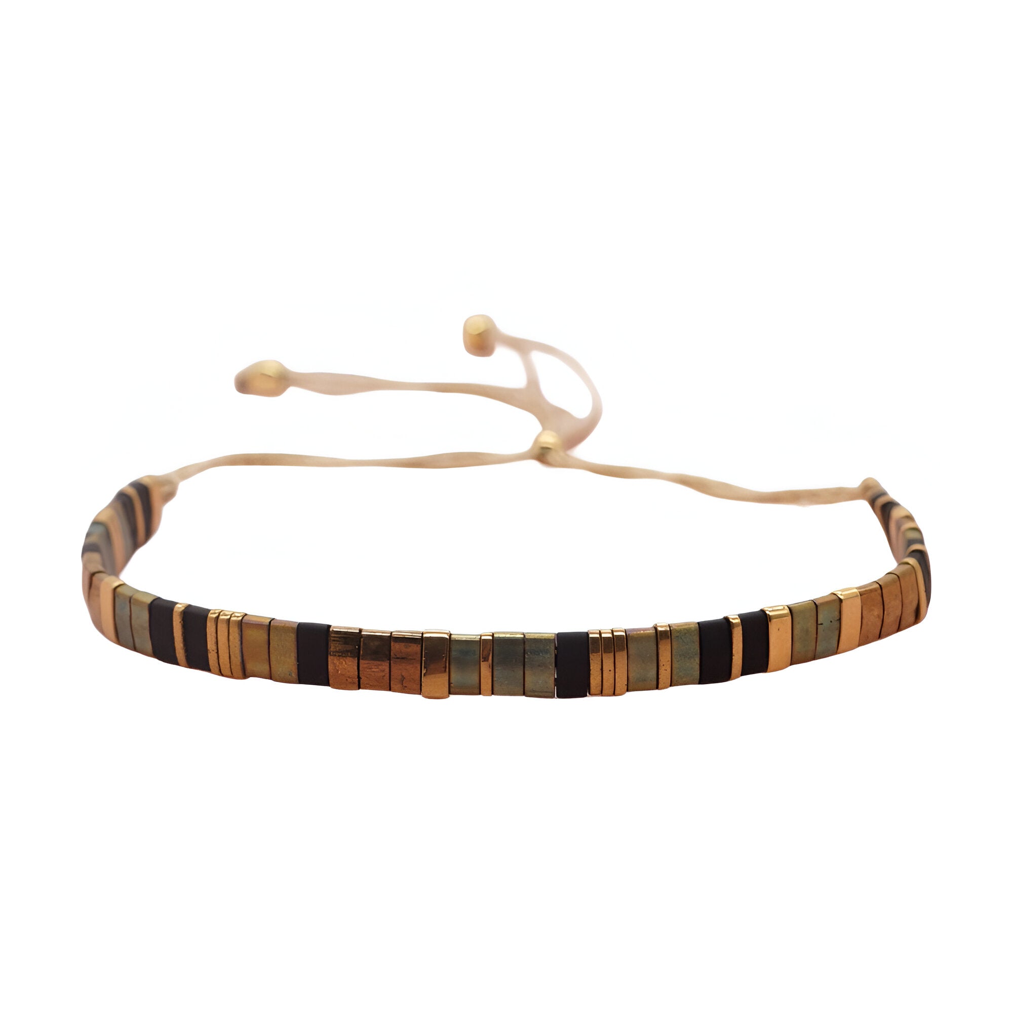 Bracelet ajustable en perles carrées multicolores tons terre et noir, style Yaomi pour femme.