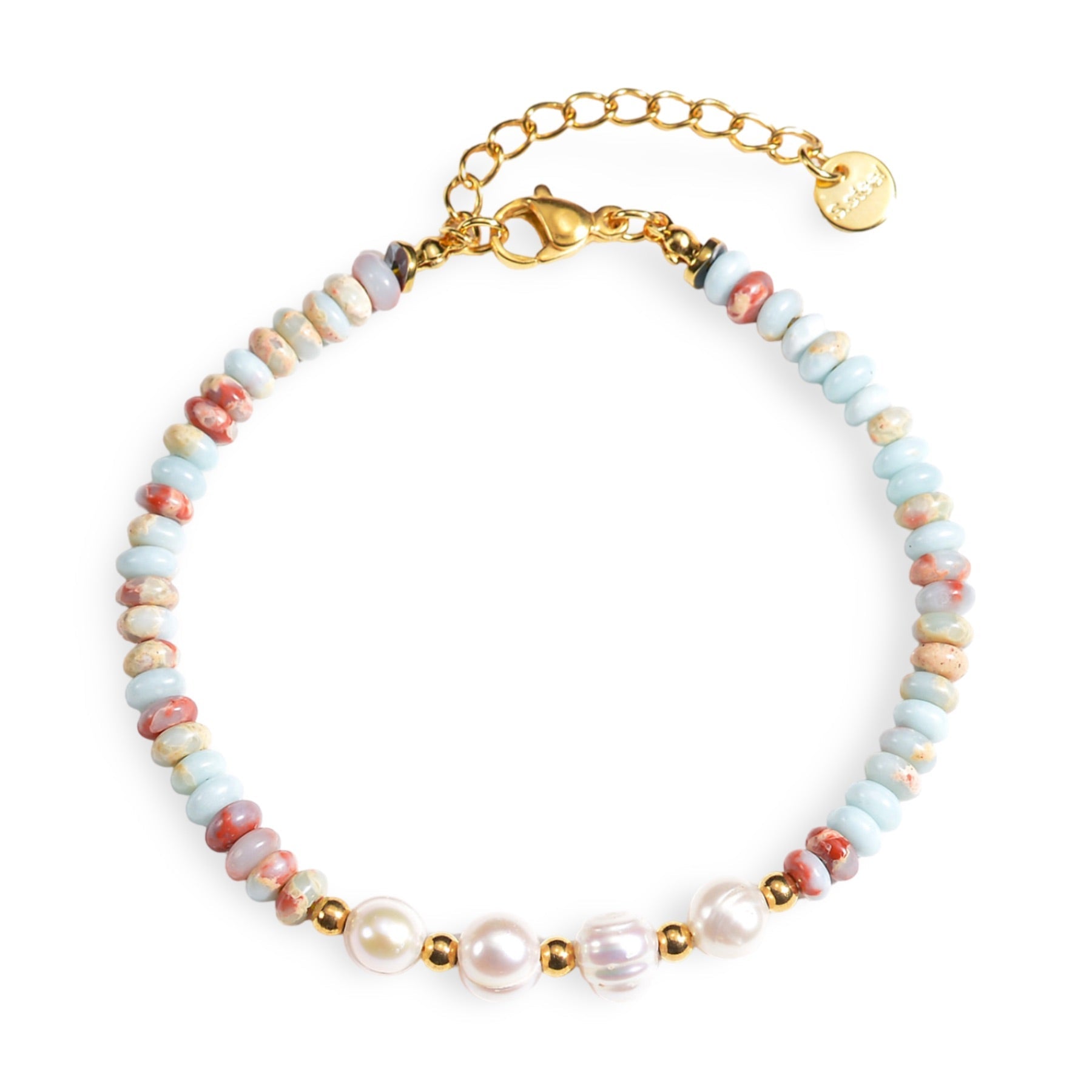 Bracelet femme en pierres naturelles bleues, perles blanches et petites boules dorées, fermoir chaîne réglable.