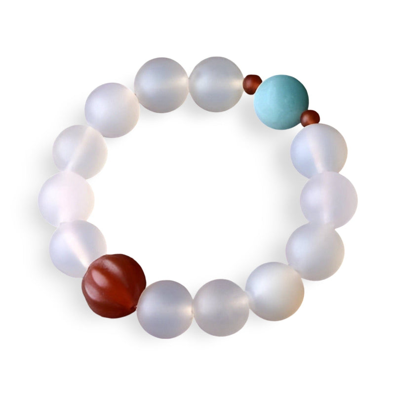 Bracelet mixte en agate blanche mate et perles terre cuite, style méditation, modèle Isabelle.