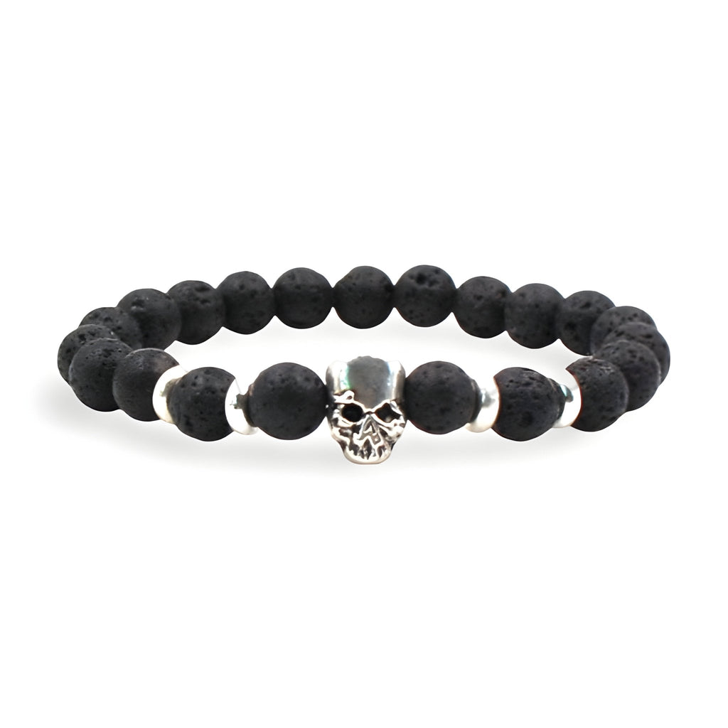 Bracelet homme en pierres volcaniques noires avec tête de mort argentée et séparateurs ronds argentés.