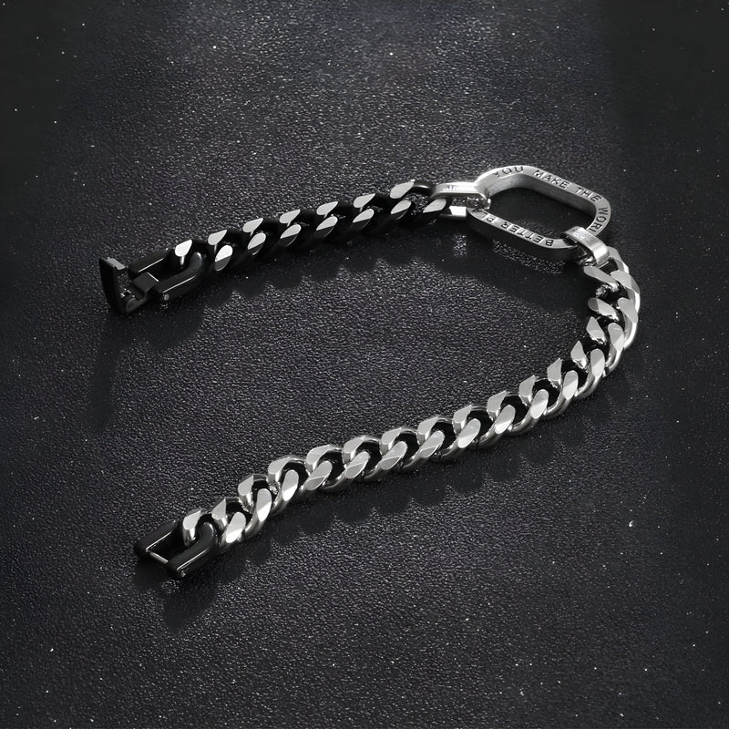 Bracelet homme bi-colore en titane argent et noir avec maille chaîne épaisse et fermoir plateau.