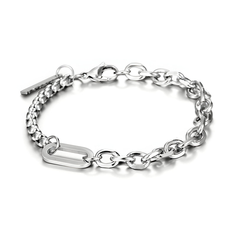 Bracelet homme en titane argenté avec double maille robuste et fermoir à bascule.
