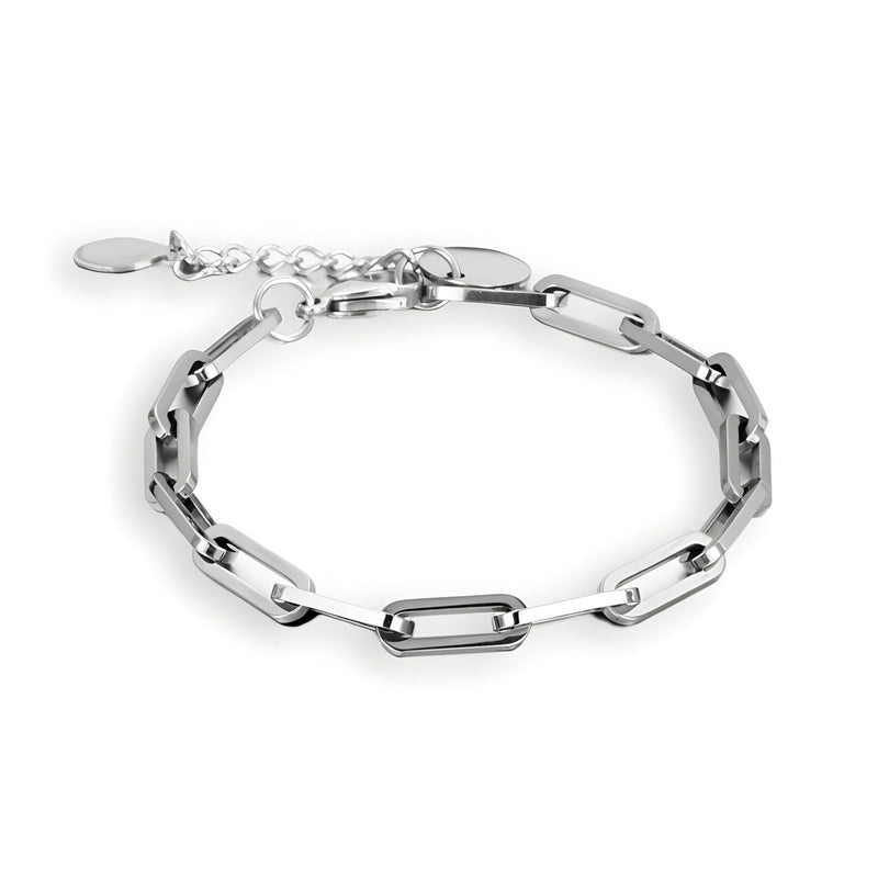Bracelet homme en titane argenté à maille forçat allongée avec fermoir et chaîne de réglage.