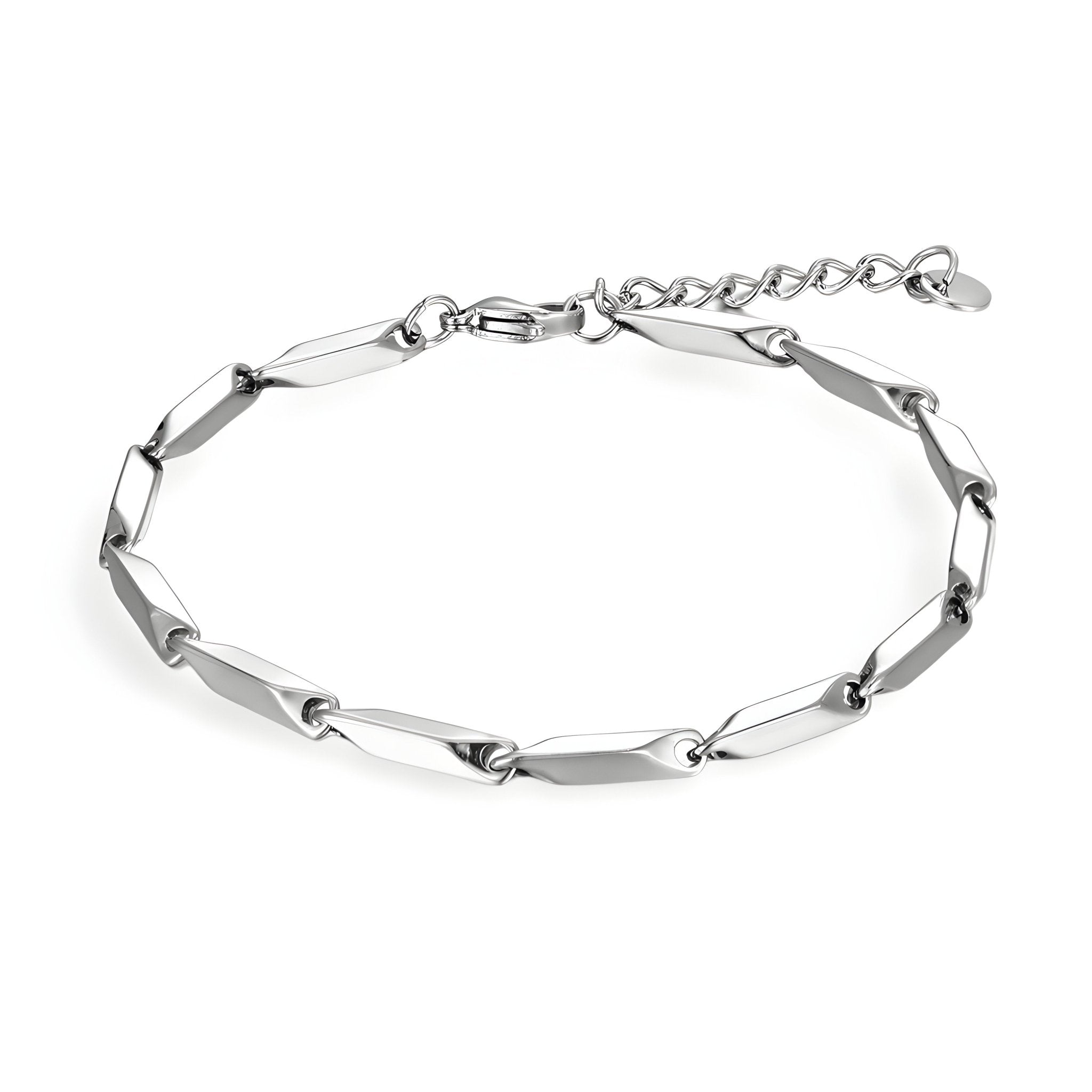 Bracelet en titane argenté à maille irrégulière avec fermoir et chaîne ajustable.