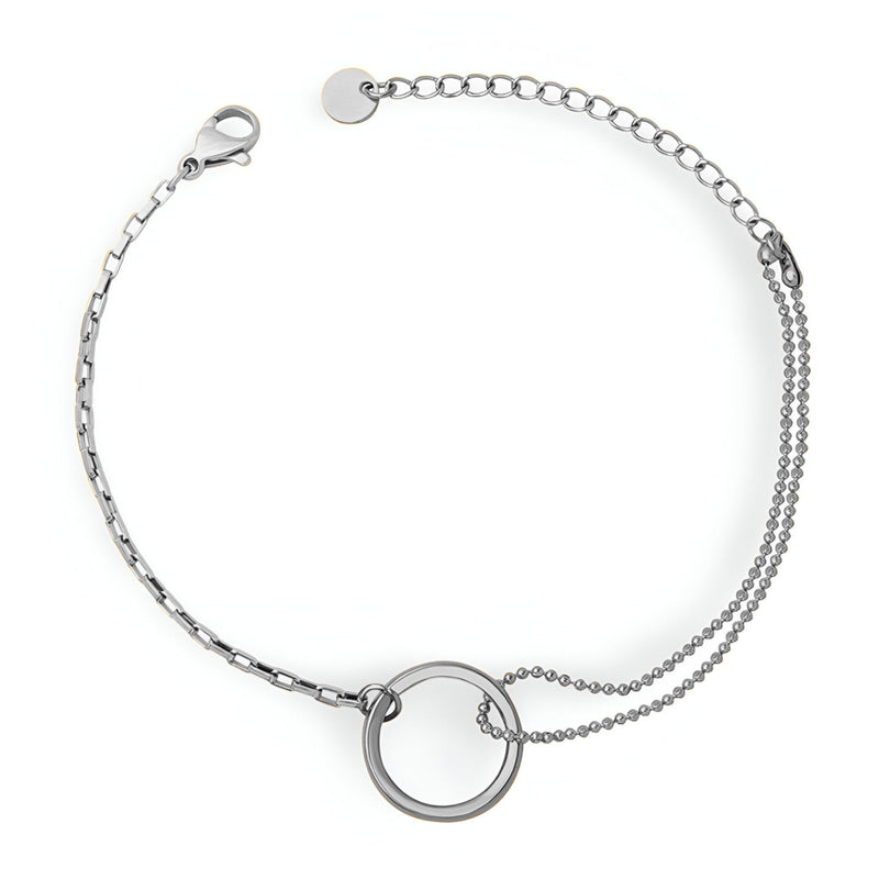 Bracelet fin en titane argent avec double chaîne et anneau circulaire minimaliste.