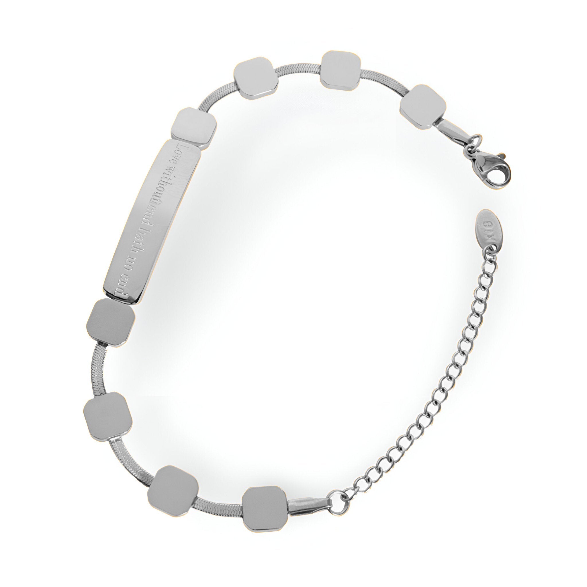 Bracelet en titane argenté avec chaîne réglable et maillons carrés lisses.