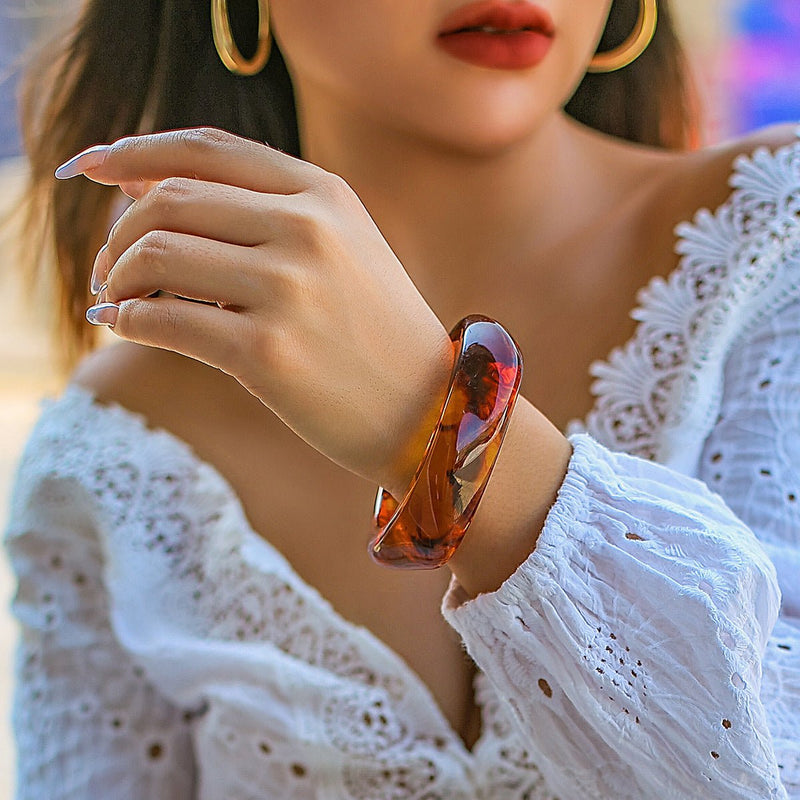 Pulsera gruesa y elegante de acrílico para mujer, modelo Kania